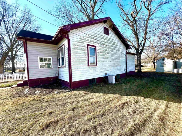 $69,000 | 3121 South Weinbach Avenue, Evansville, IN 47714