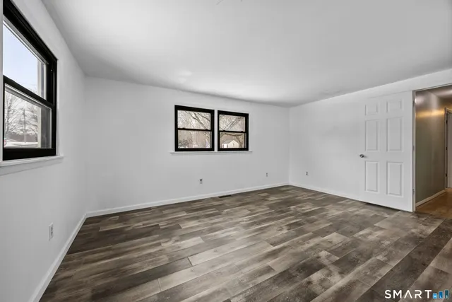 $399,000 | 122 Algonquin Drive, Wallingford, CT 06492