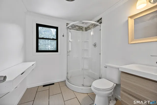 $399,000 | 122 Algonquin Drive, Wallingford, CT 06492