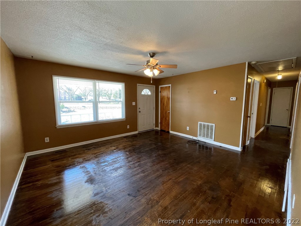 5294 Morganton Road Fayetteville, NC 28314 - Photo 9 of 33 Gallery Image 9
