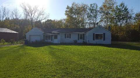 9195 Duffield Road Montrose, MI 48457 - Photo 3 of 13 20450773-2.JPG