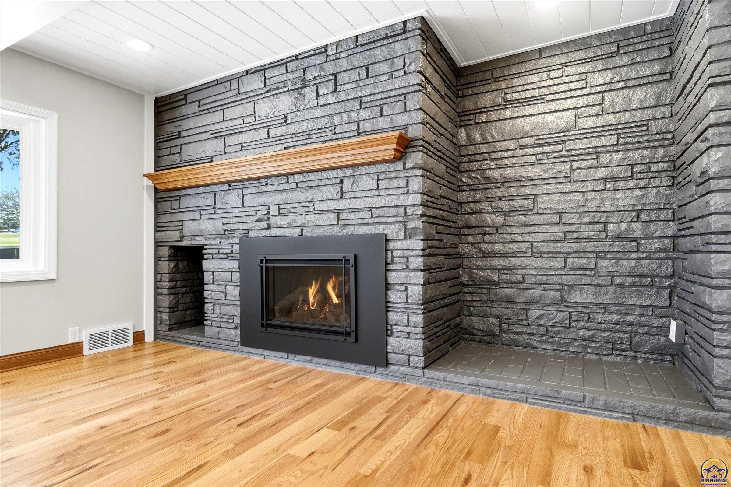 2710 Southwest Burlingame Road Topeka, KS 66611 - Photo 20 of 50 Gallery Image 20