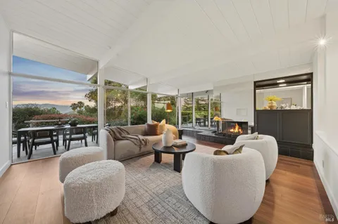 $2,595,000 | 748 Beechnut Court, San Rafael, CA 94903