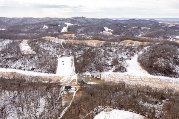 $2,950 | W14242 Hein Lane, Ettrick, WI 54627