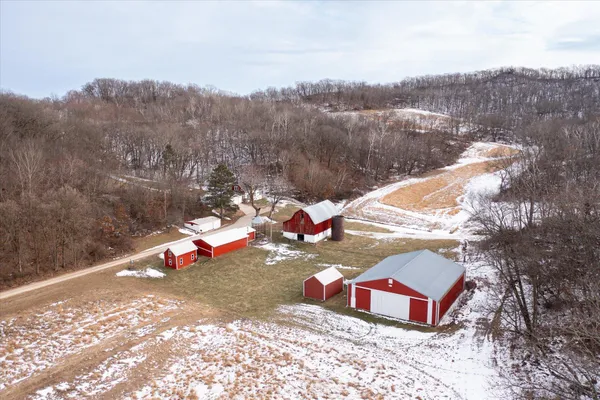 $2,950 | W14242 Hein Lane, Ettrick, WI 54627