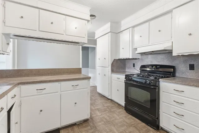 $1,599 | 344 Pennington Drive, Alvin, TX 77511