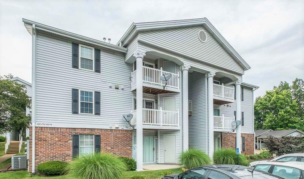 4523 Little Rock Road, Unit I St. Louis, MO 63128 - Photo 1 of 15 Gallery Image 1