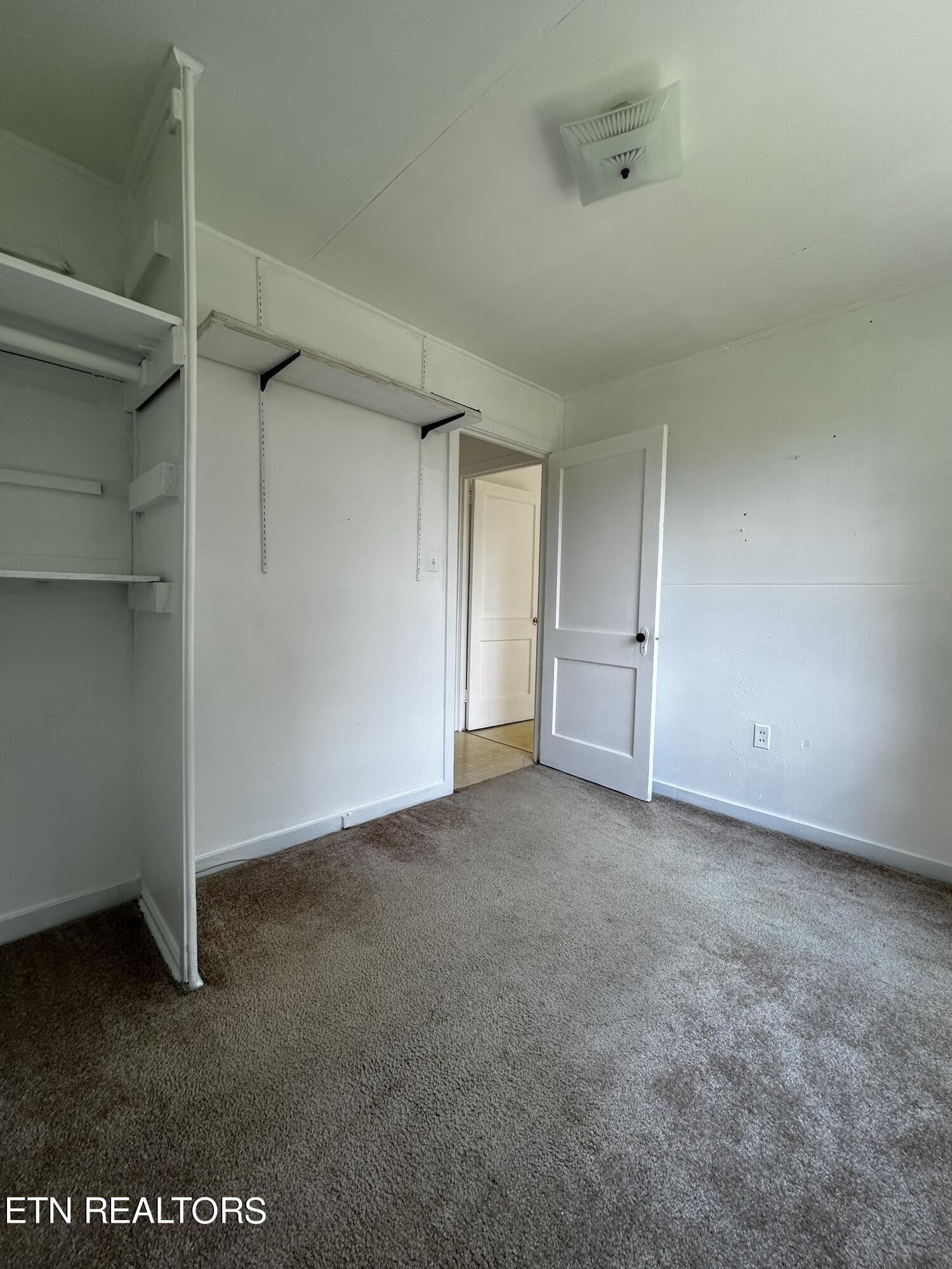 109 Hickory Place Oak Ridge, TN 37830 - Photo 18 of 23