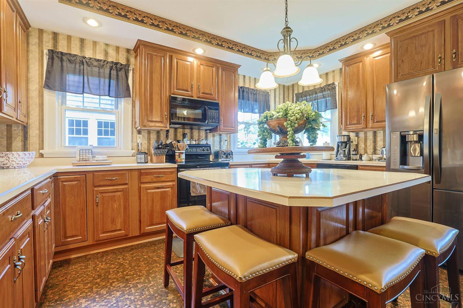 802 Main Street Hamilton, OH 45013 - Photo 14 of 55