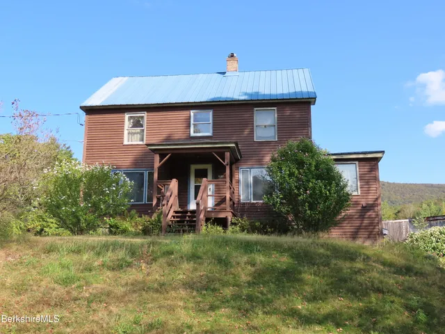 $179,900 | 266 Robillard Road, Stamford, VT 05352