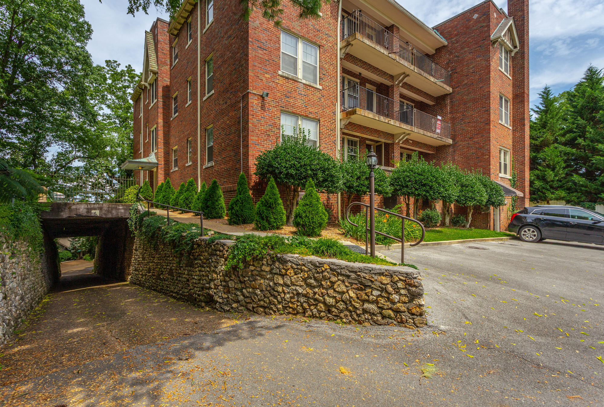 190 North Crest Road, Unit 3 Chattanooga, TN 37404 - Photo 27 of 27 190 N Crest Rd. #2 HD-60