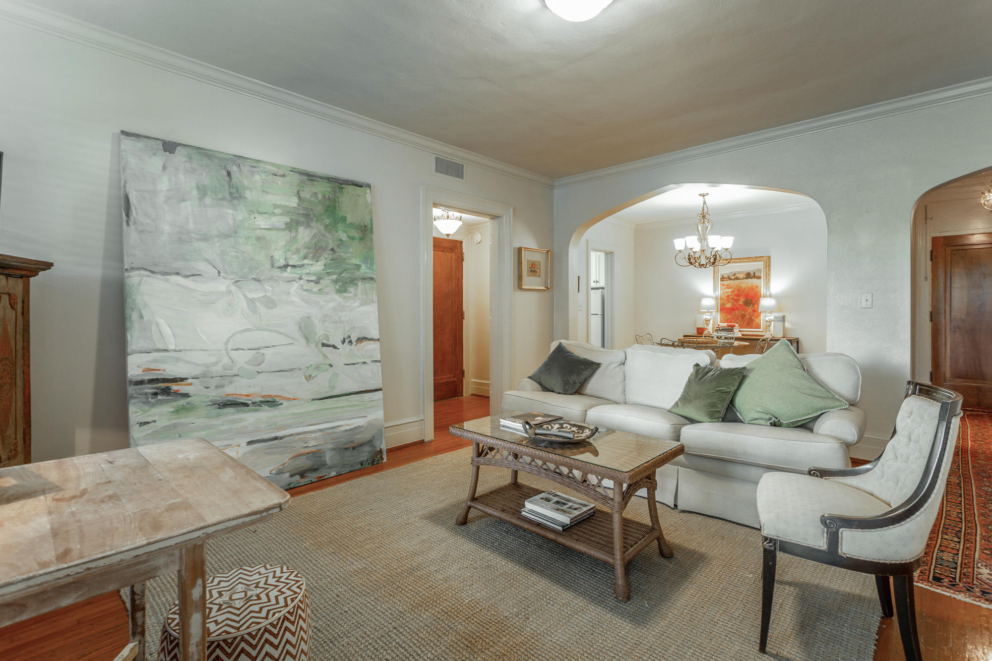 190 North Crest Road, Unit 3 Chattanooga, TN 37404 - Photo 8 of 27 190 N Crest Rd. #2 HD-40