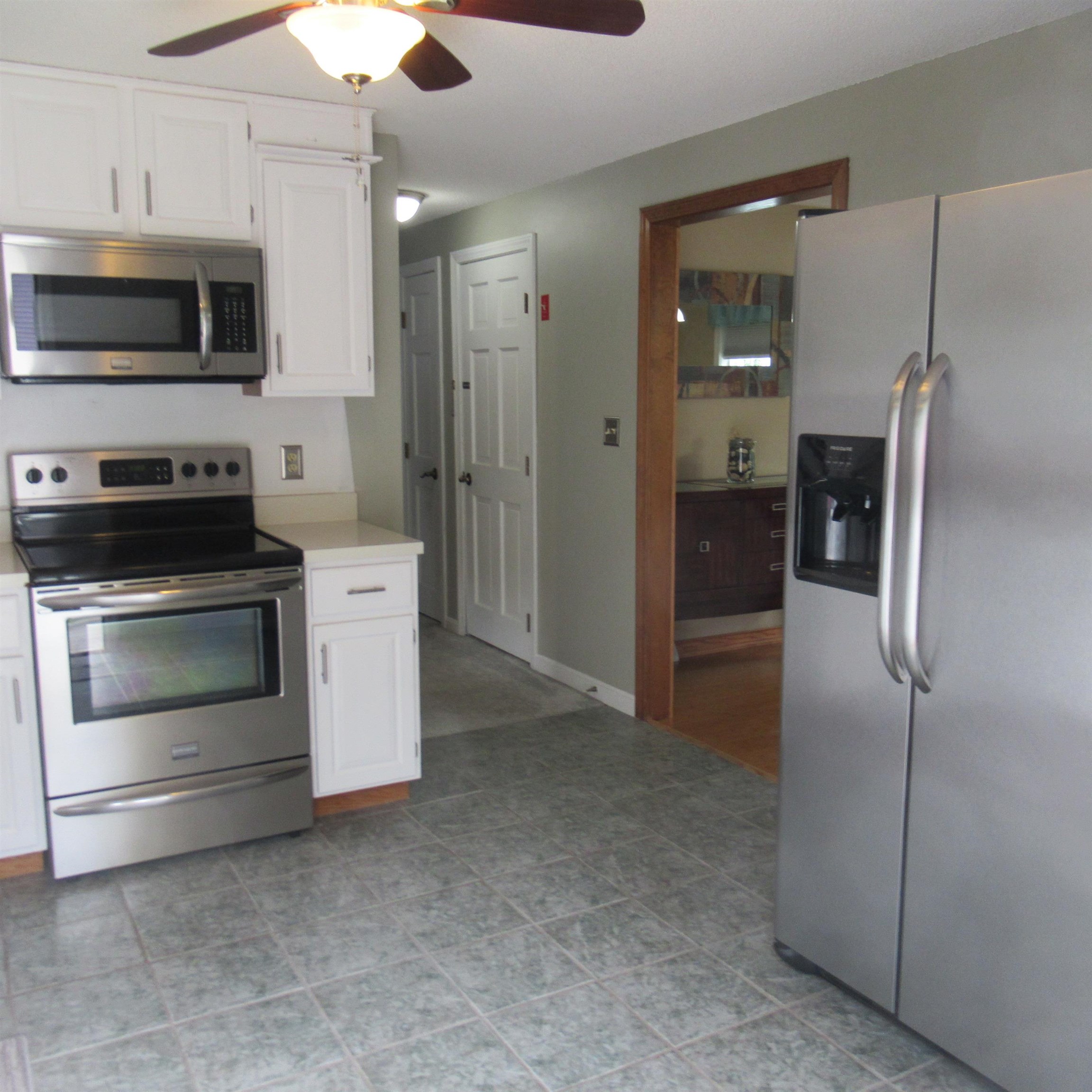 16 Eayers Pond Road Hudson, NH 03051 - Photo 16 of 45 Gallery Image 16