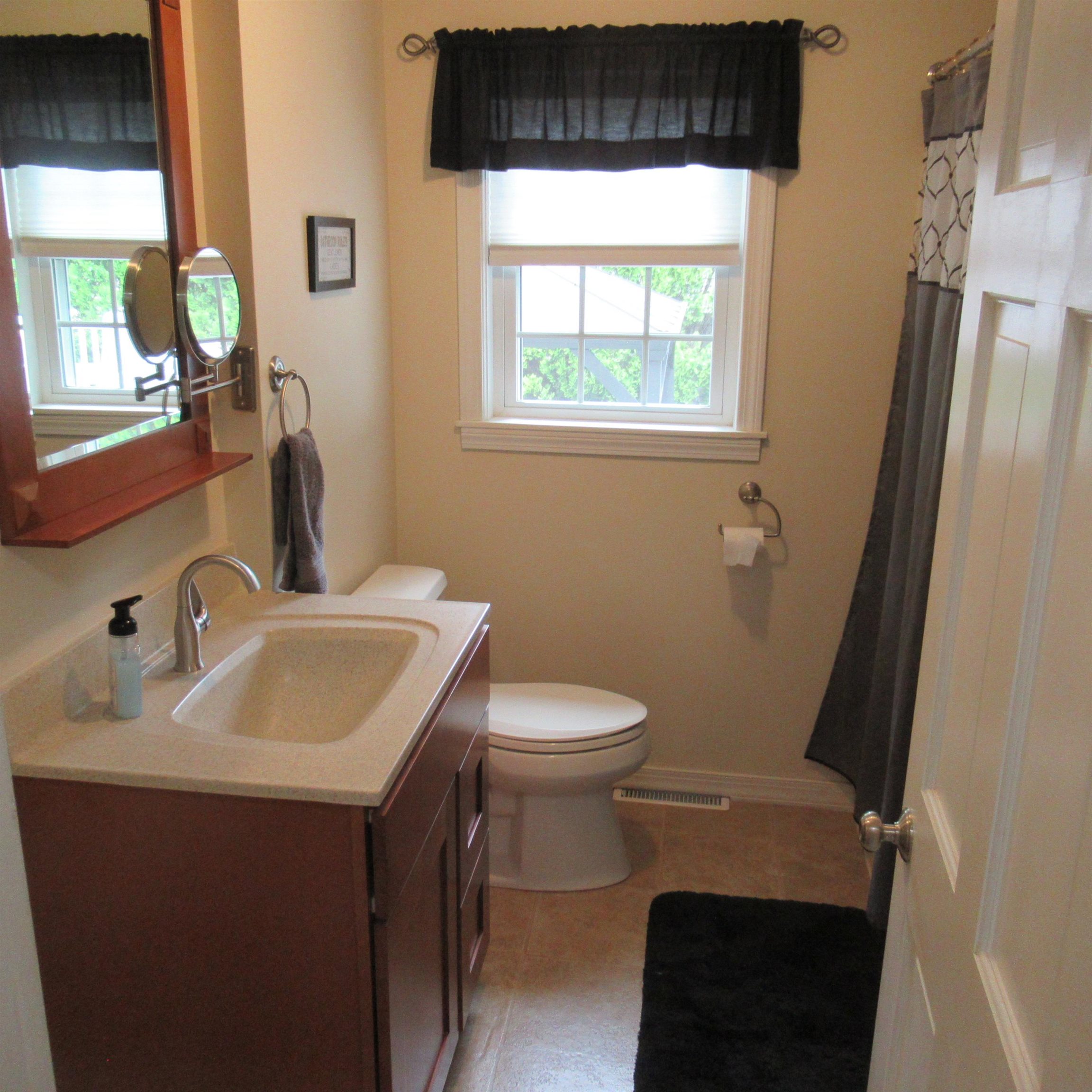 16 Eayers Pond Road Hudson, NH 03051 - Photo 25 of 45 Gallery Image 25