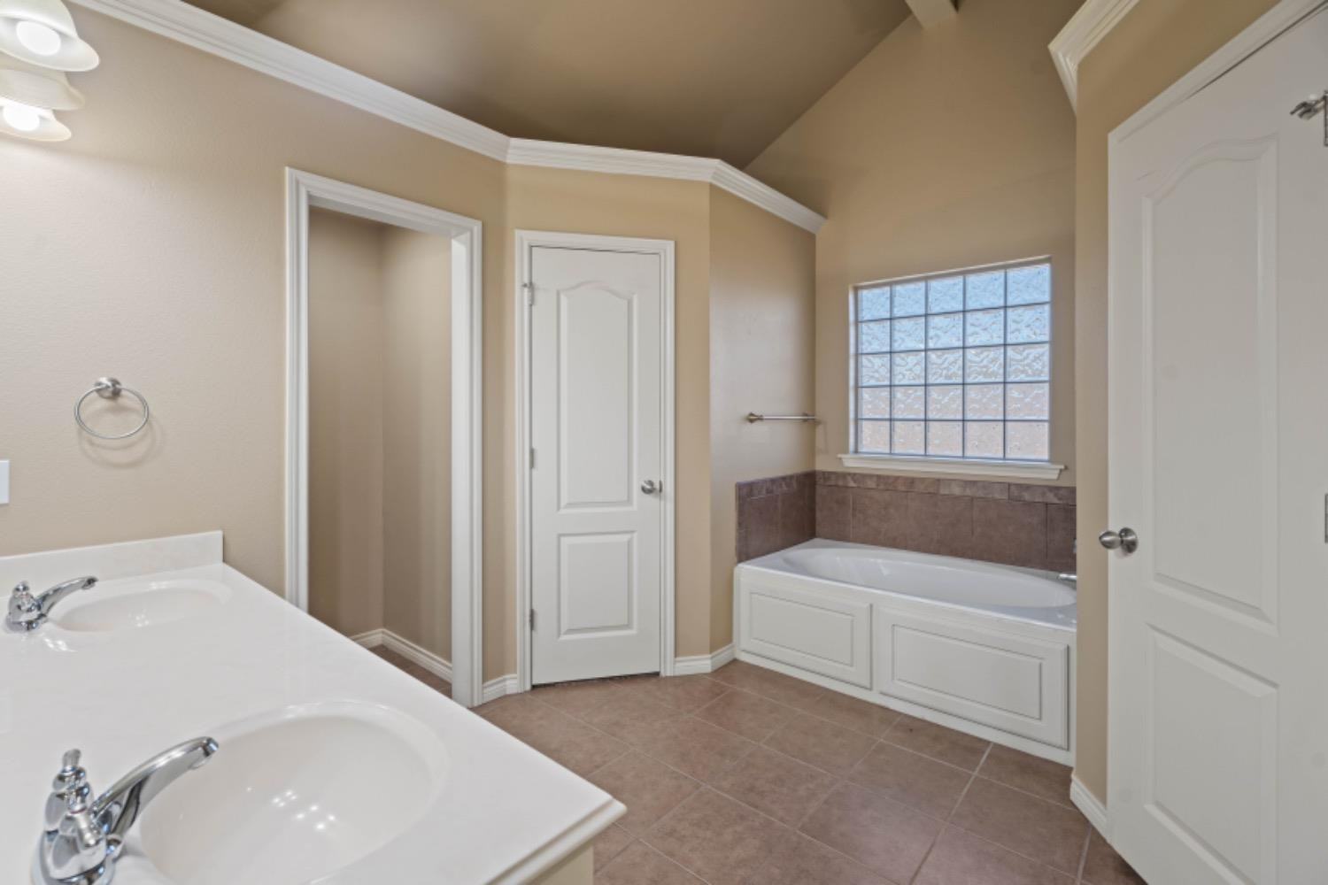 6112 101st Street Lubbock, TX 79424 - Photo 11 of 20 Photo 11