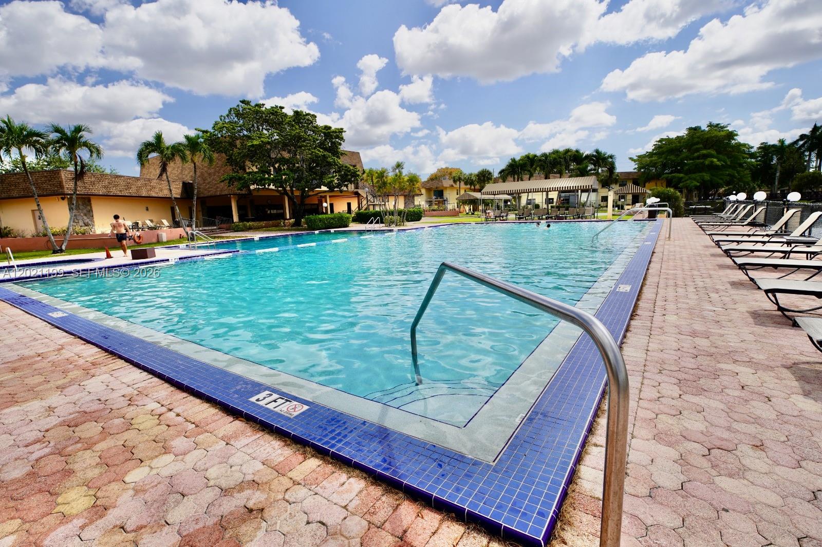 251 Berkley Road, Unit 209 Hollywood, FL 33024 - Photo 10 of 13