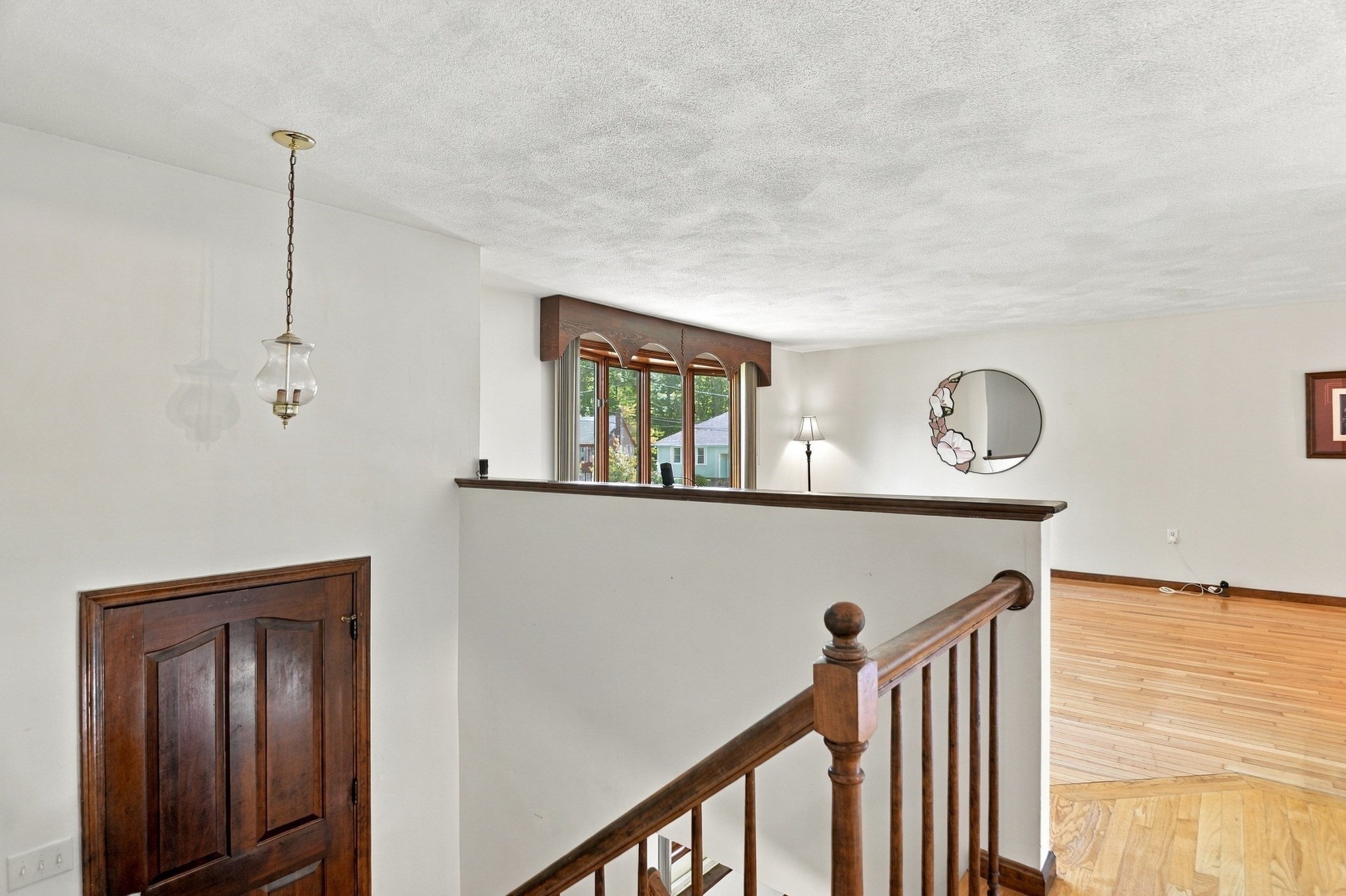 2 Clifford Road Burlington, MA 01803 - Photo 13 of 42 Gallery Image 13