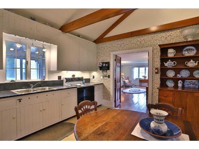 52 Cove Road Sebec, ME 04481 - Photo 11 of 35 Vaulted ceilings
