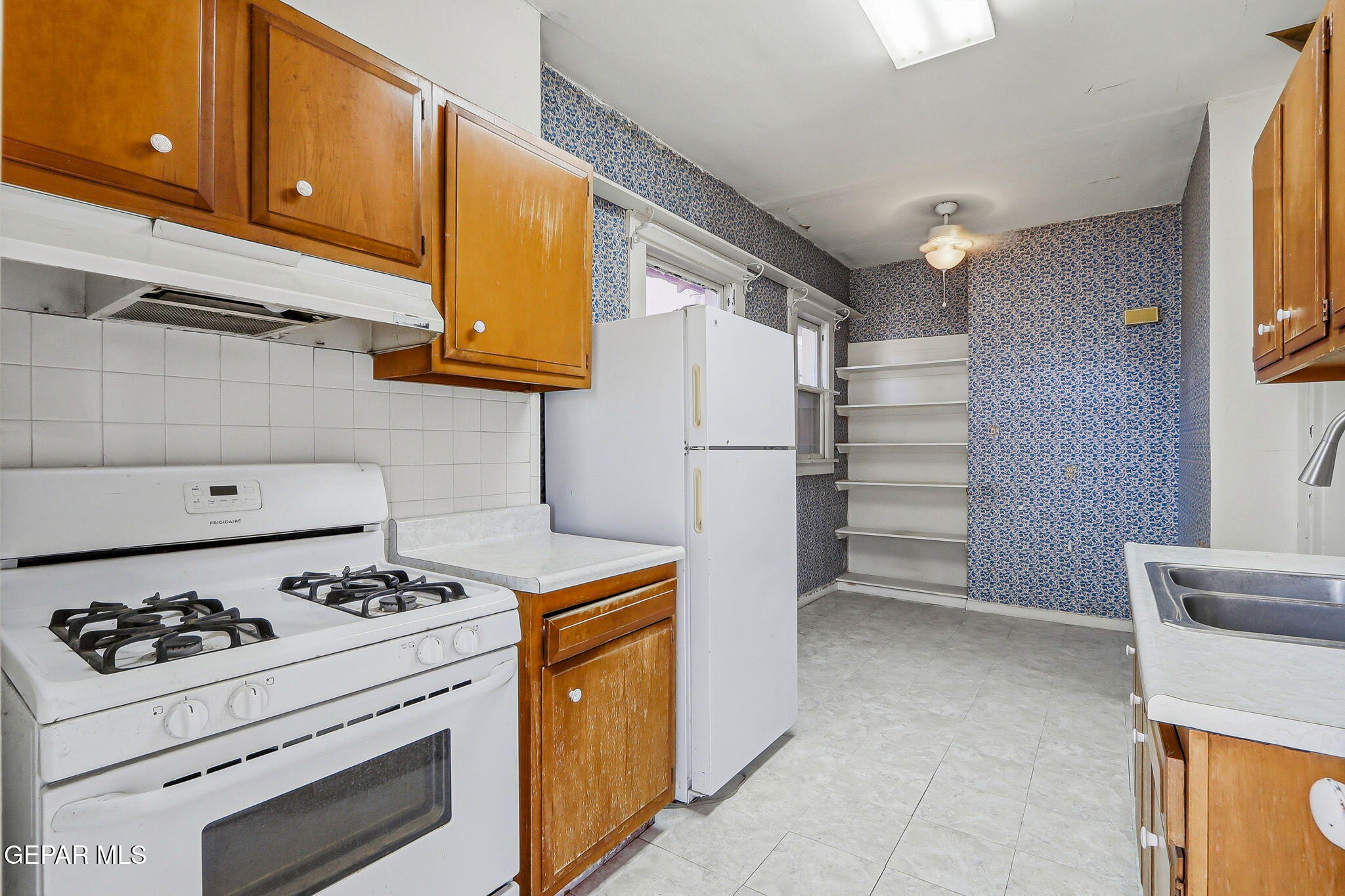 1008 East Rio Grande Avenue El Paso, TX 79902 - Photo 16 of 18 16-web-or-mls-IMG_6926