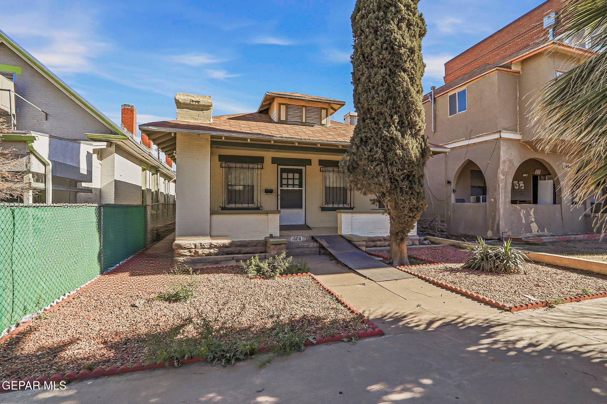 1008 East Rio Grande Avenue El Paso, TX 79902 - Photo 2 of 18 2-web-or-mls-IMG_6870_a28657