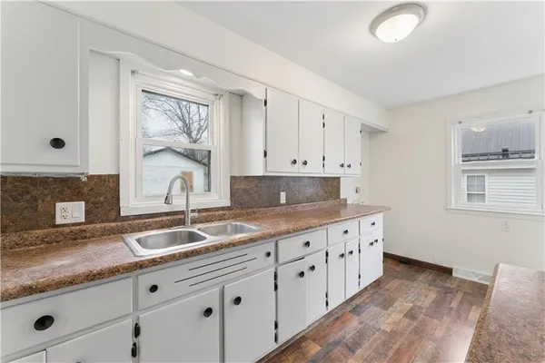 $180,000 | 602 Southwest 7th Terrace, Concordia, MO 64020