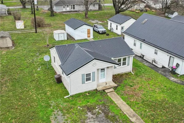 $180,000 | 602 Southwest 7th Terrace, Concordia, MO 64020