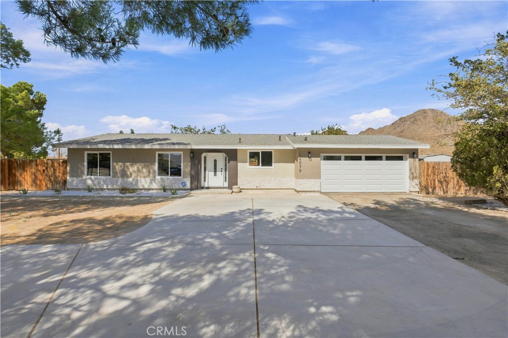 16070 Winnebago Road Apple Valley, CA 92307 - Photo 2 of 53 Gallery Image 2