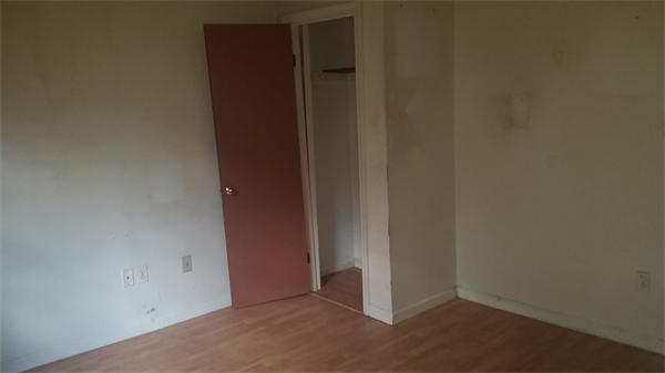 184-186 Tyler Street Springfield, MA 01109 - Photo 7 of 10 Gallery Image 7