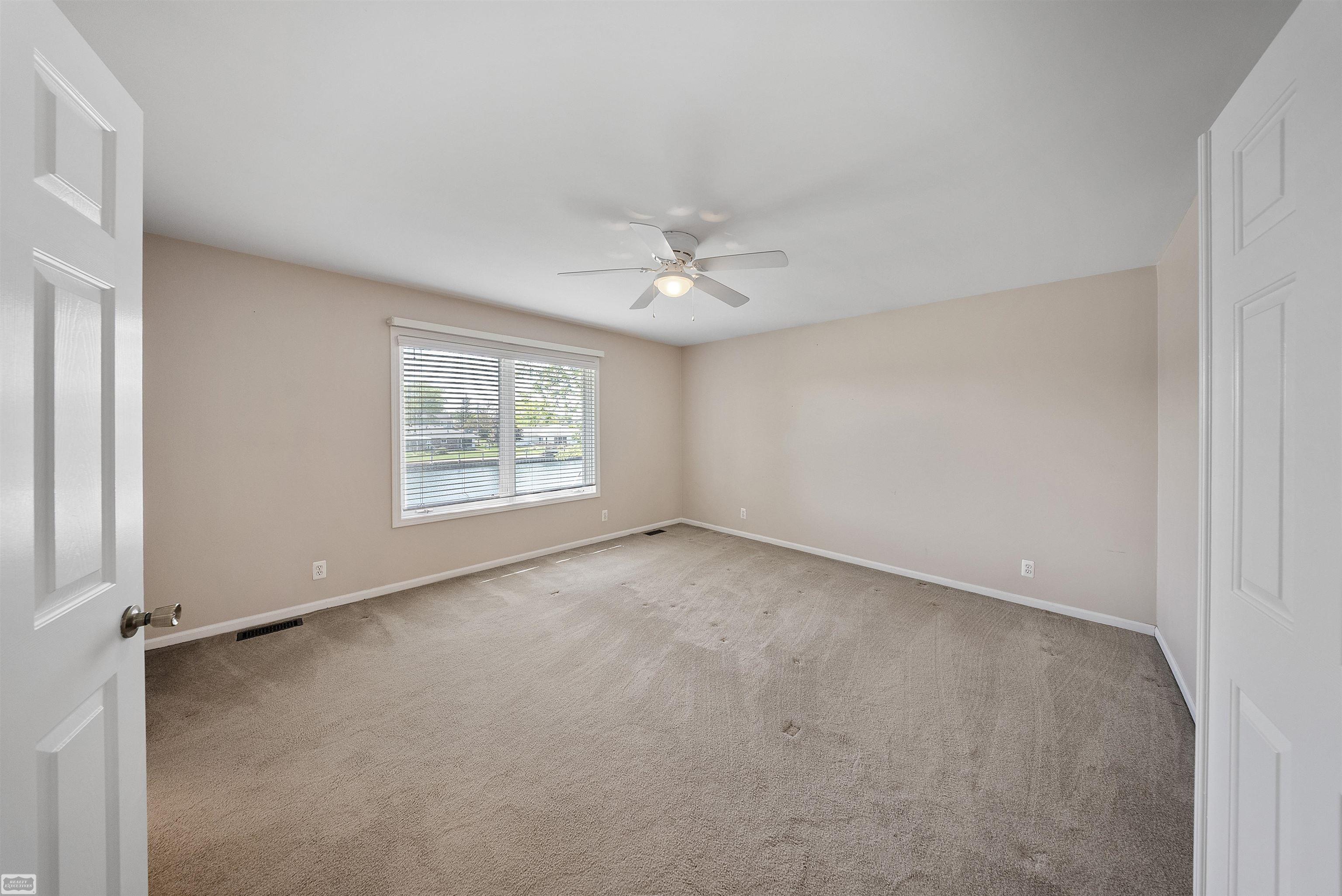 7235 Bluebill Road Algonac, MI 48001 - Photo 17 of 47