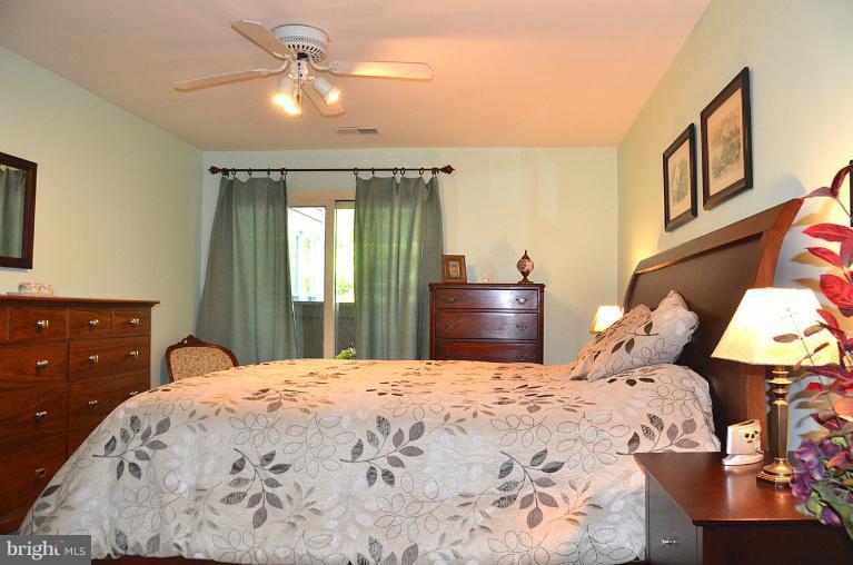 1410 Church Hill Place, Unit 1410 Reston, VA 20194 - Photo 7 of 26 Bedroom