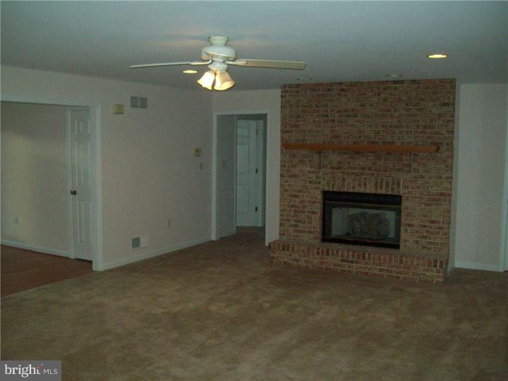 155 Wiggins Mill Road Townsend, DE 19734 - Photo 4 of 17 Family Room