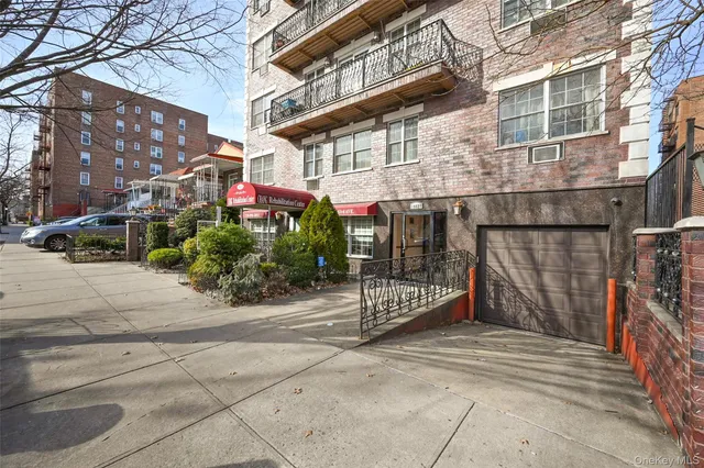 $3,170 | 108-27 63rd Avenue, Unit 1A | Forest Hills