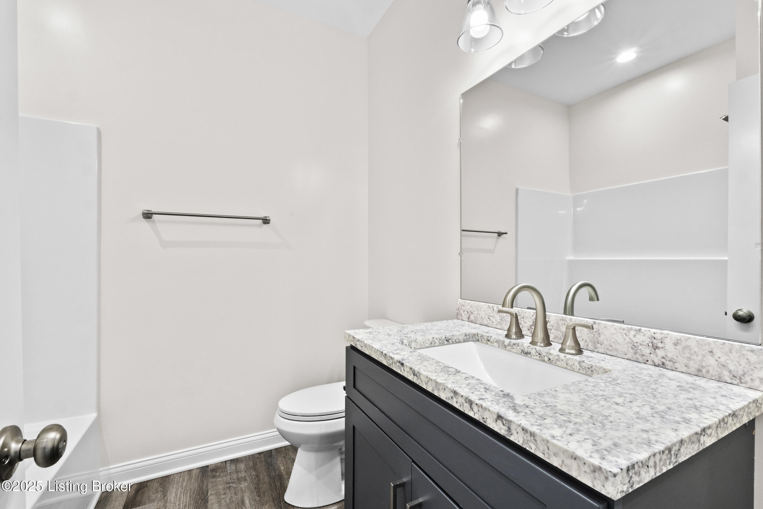 209 Alreva Road Louisville, KY 40216 - Photo 14 of 22 dsc05121