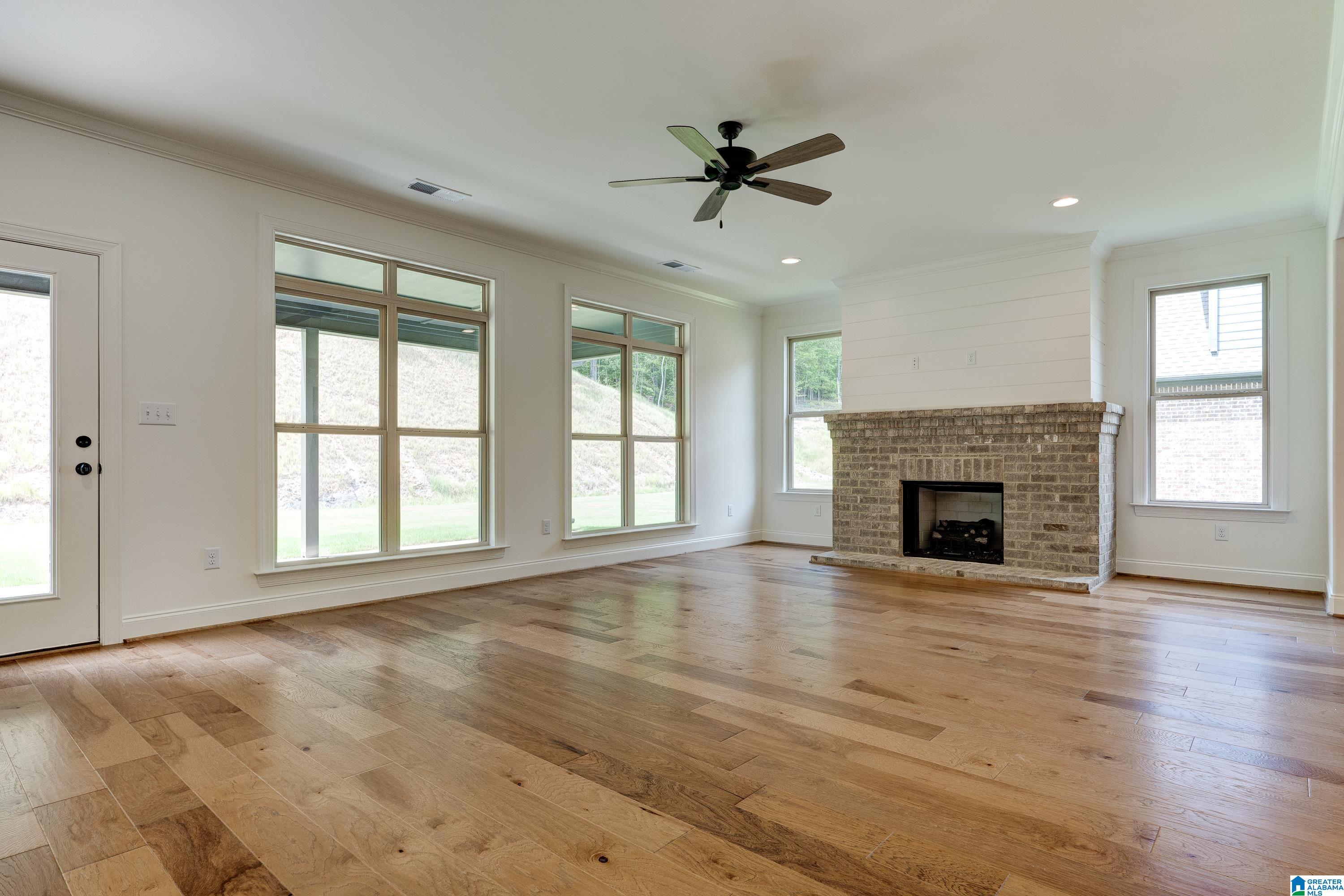 349 Kinross Circle Pelham, AL 35124 - Photo 13 of 46