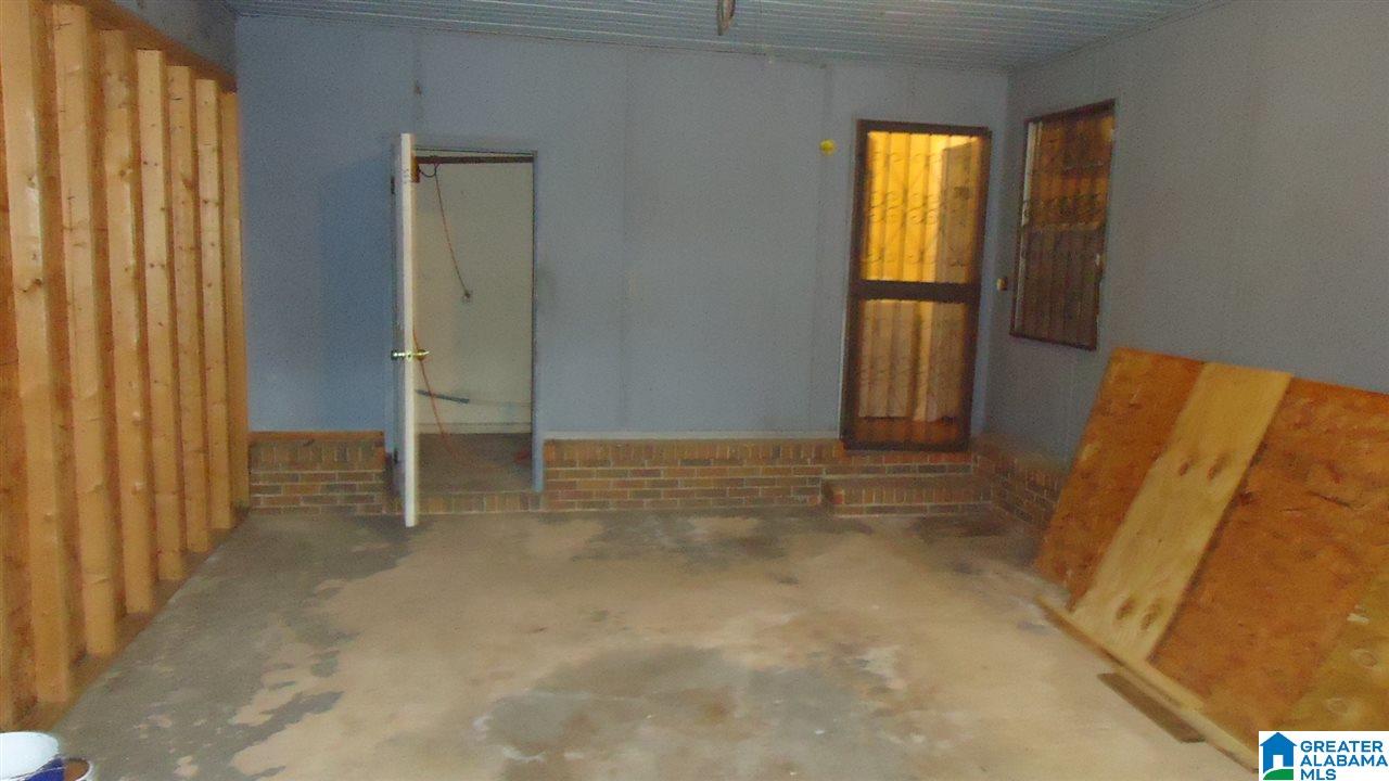 2211 Simpson Street Anniston, AL 36201 - Photo 22 of 27