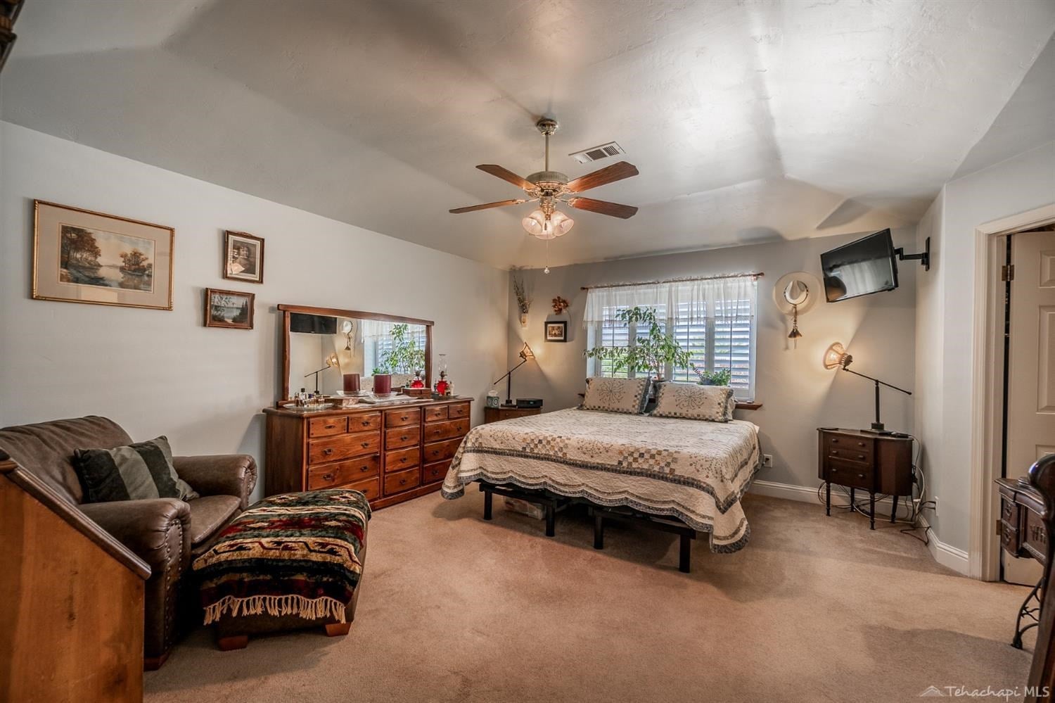 21900 Mid Way Tehachapi, CA 93561 - Photo 30 of 39 Gallery Image 30