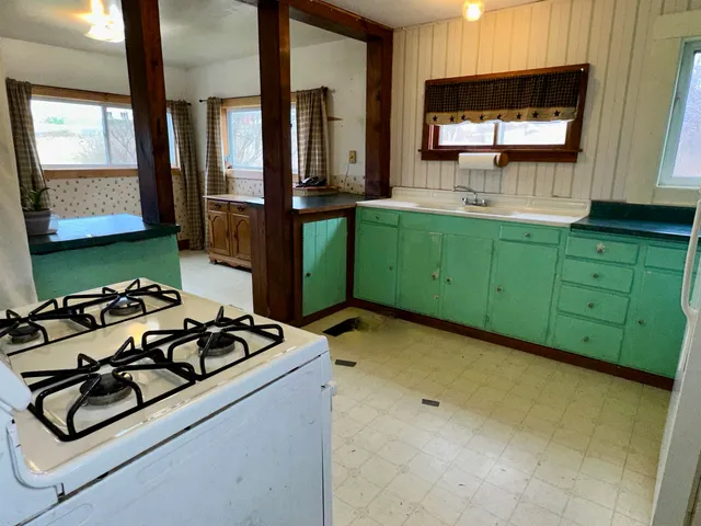 $199,500 | 2652 Highway 133, Pawlet, VT 05761