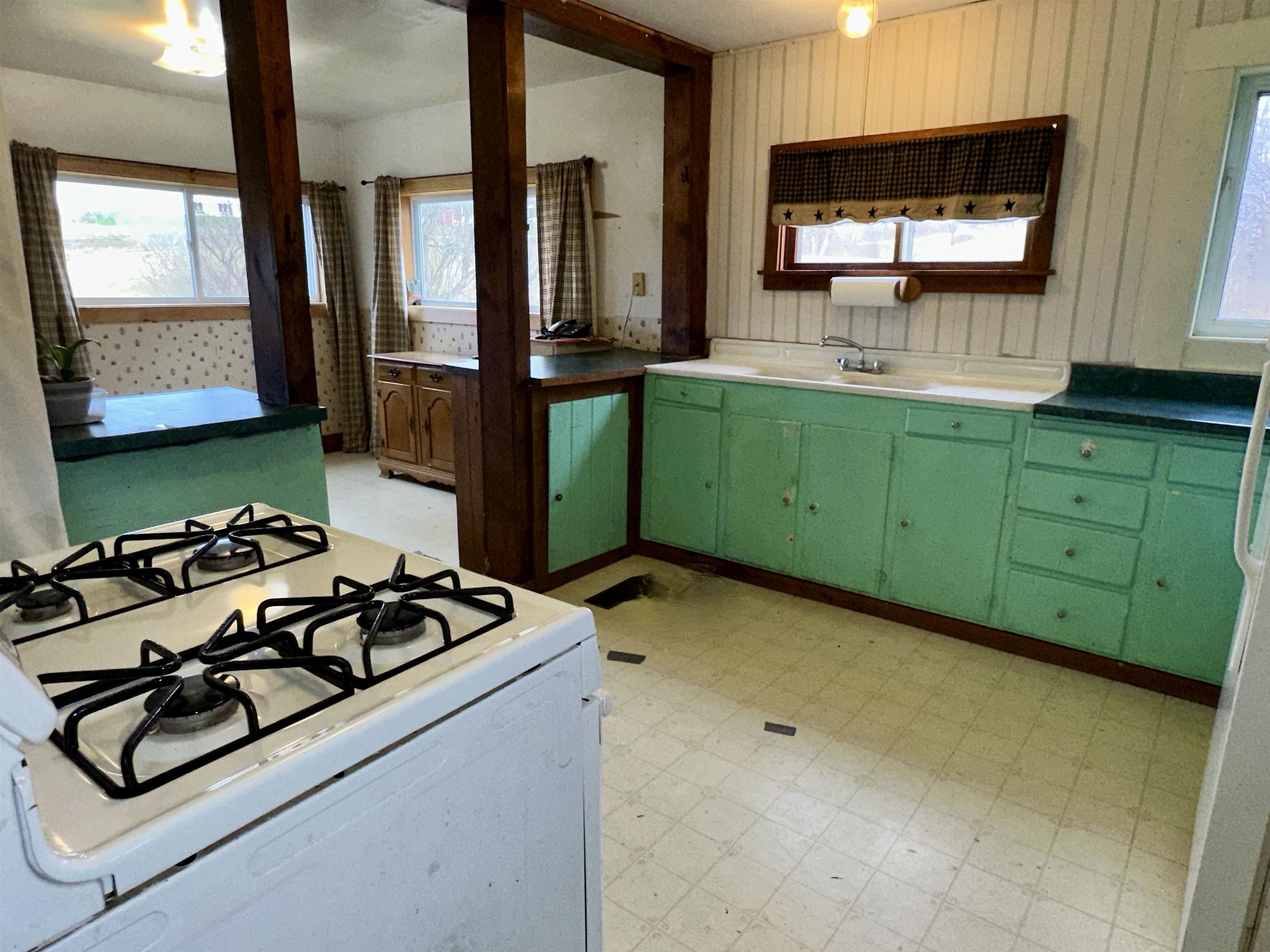 2652 Highway 133 Pawlet, VT 05761 - Photo 26 of 47