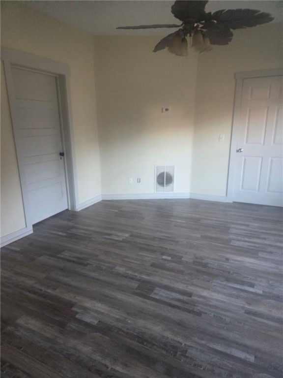 1051 Gage Drive Winder, GA 30680 - Photo 19 of 23 Bonus room #1. Left door goes into bedroom. Right door goes into second bonus room/Den area off second bedroom.