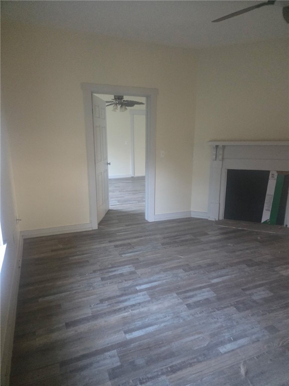 1051 Gage Drive Winder, GA 30680 - Photo 7 of 23 Front door entrance into Bonus room/Den. Fireplace does not function. Looking into second bonus room.