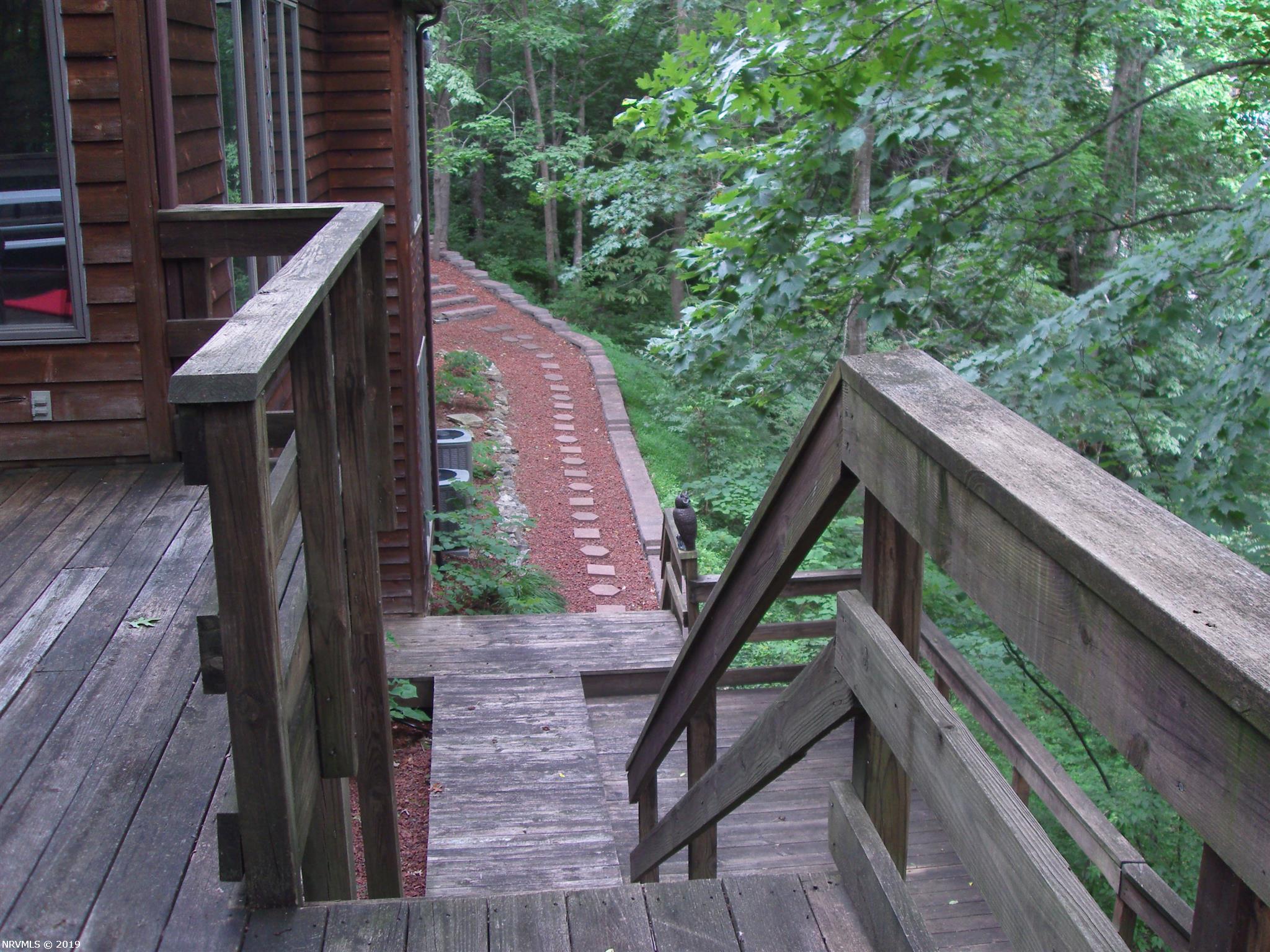 4665 Heavener Road Radford, VA 24141 - Photo 30 of 51 Gallery Image 30