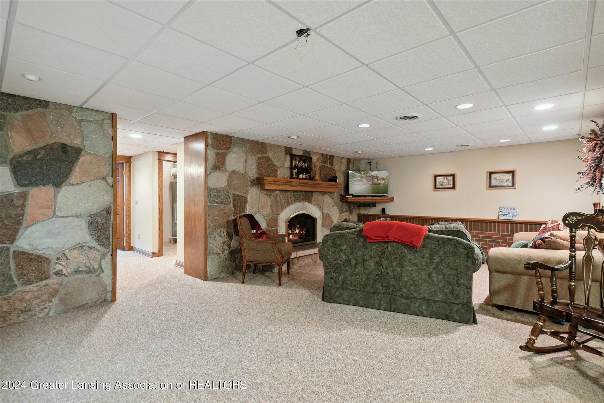 1305 North Onondaga Road Holt, MI 48842 - Photo 40 of 60 40-1305-N-Onondaga-Rd-Holt-MI-48842-Wind