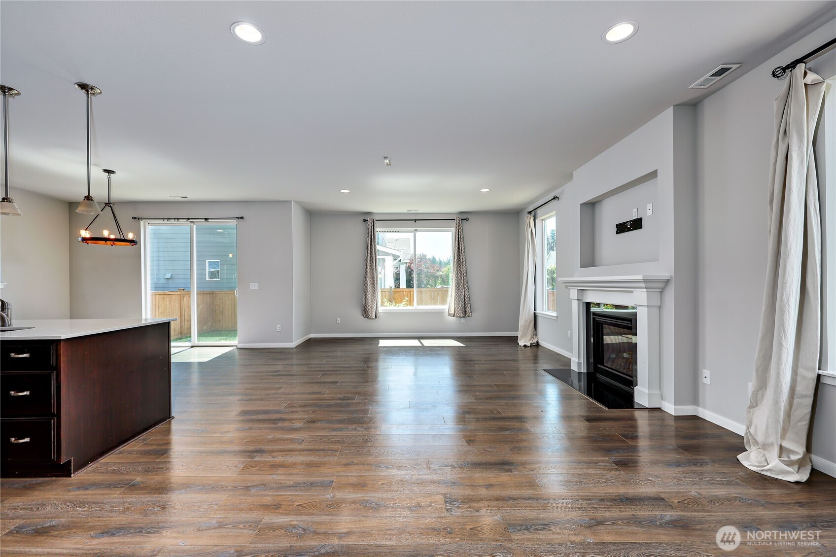 4236 Southwest Colbert Way Port Orchard, WA 98367 - Photo 5 of 31 Gallery Image 5