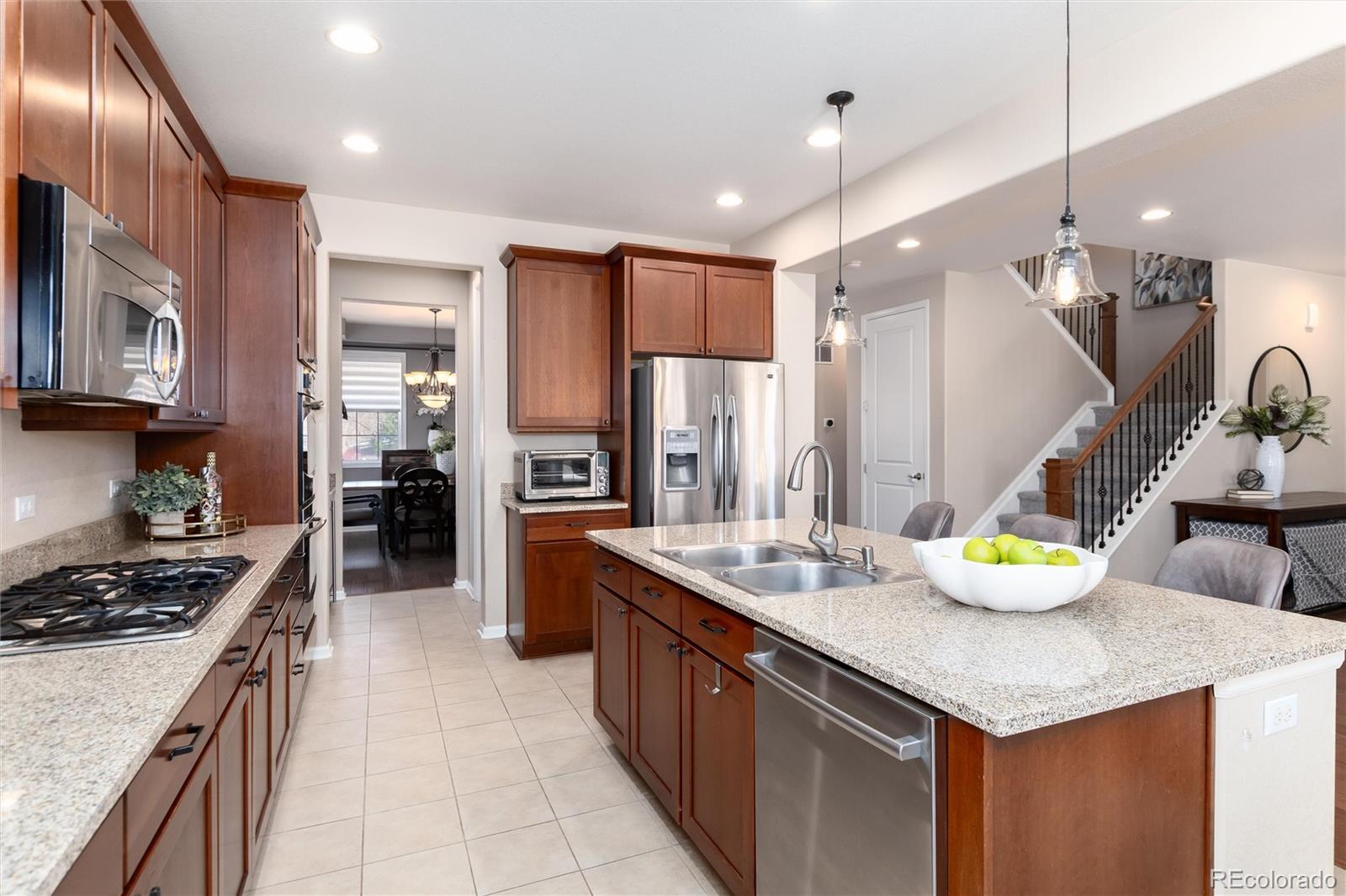 10480 Skyreach Road Highlands Ranch, CO 80126 - Photo 12 of 47