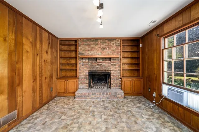 $575,000 | 1959 Queens Way, Atlanta, GA 30341