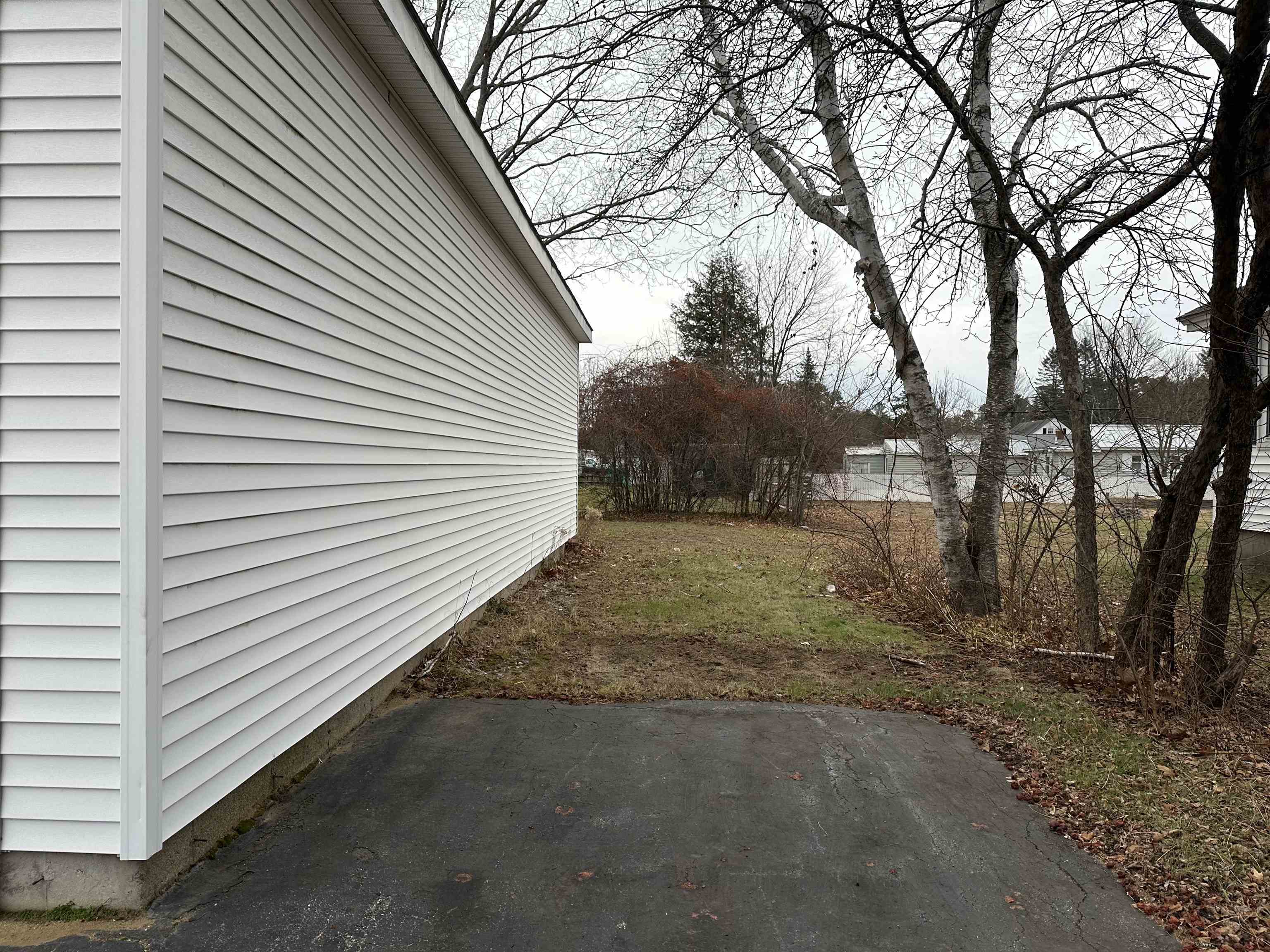 11 Canterbury Road Concord, NH 03301 - Photo 30 of 33