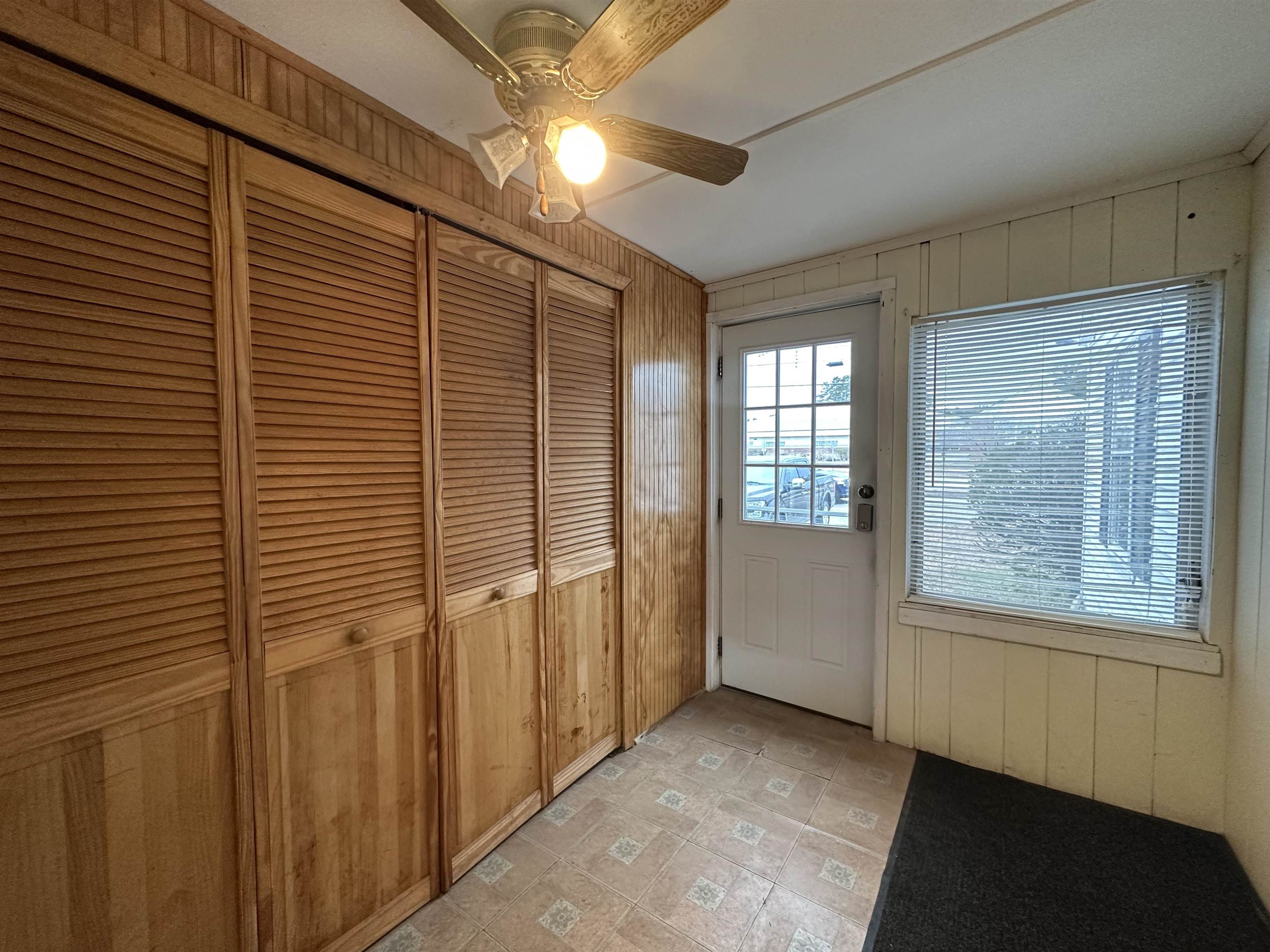 11 Canterbury Road Concord, NH 03301 - Photo 3 of 33