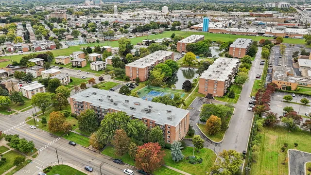 $290,000 | 9500 Washington Street, Unit 306, Niles, IL 60714