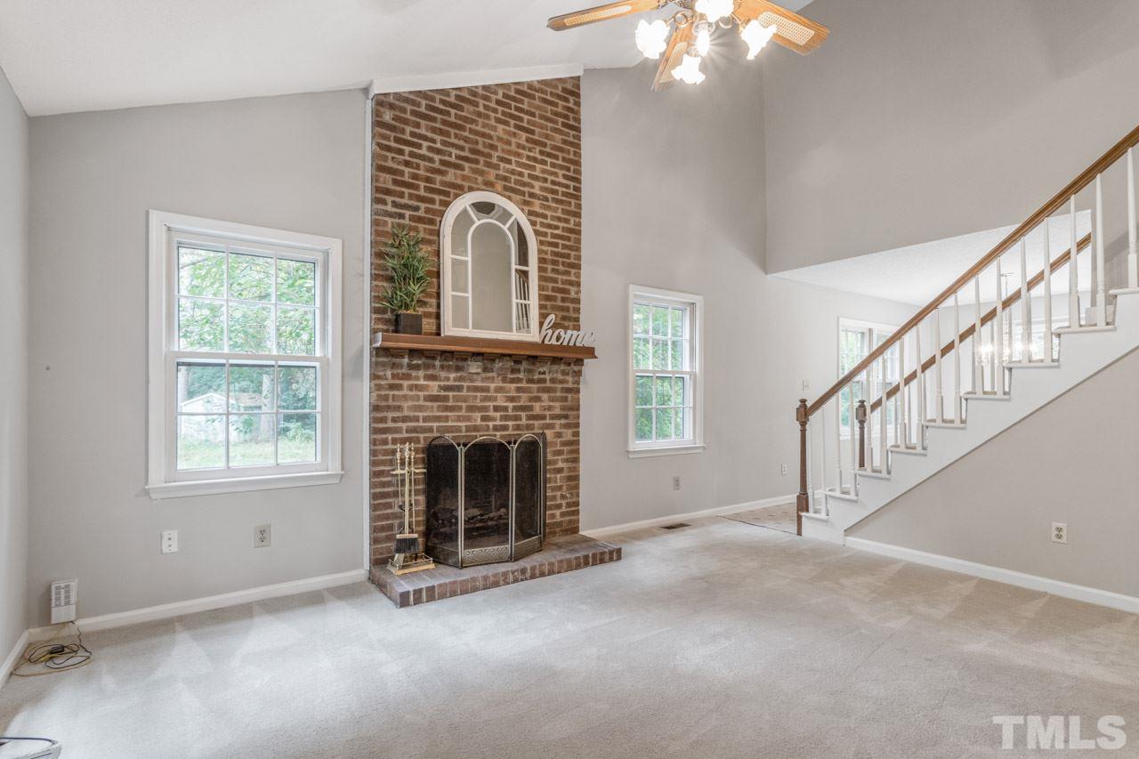 3669 Wickersham Way Raleigh, NC 27604 - Photo 4 of 23