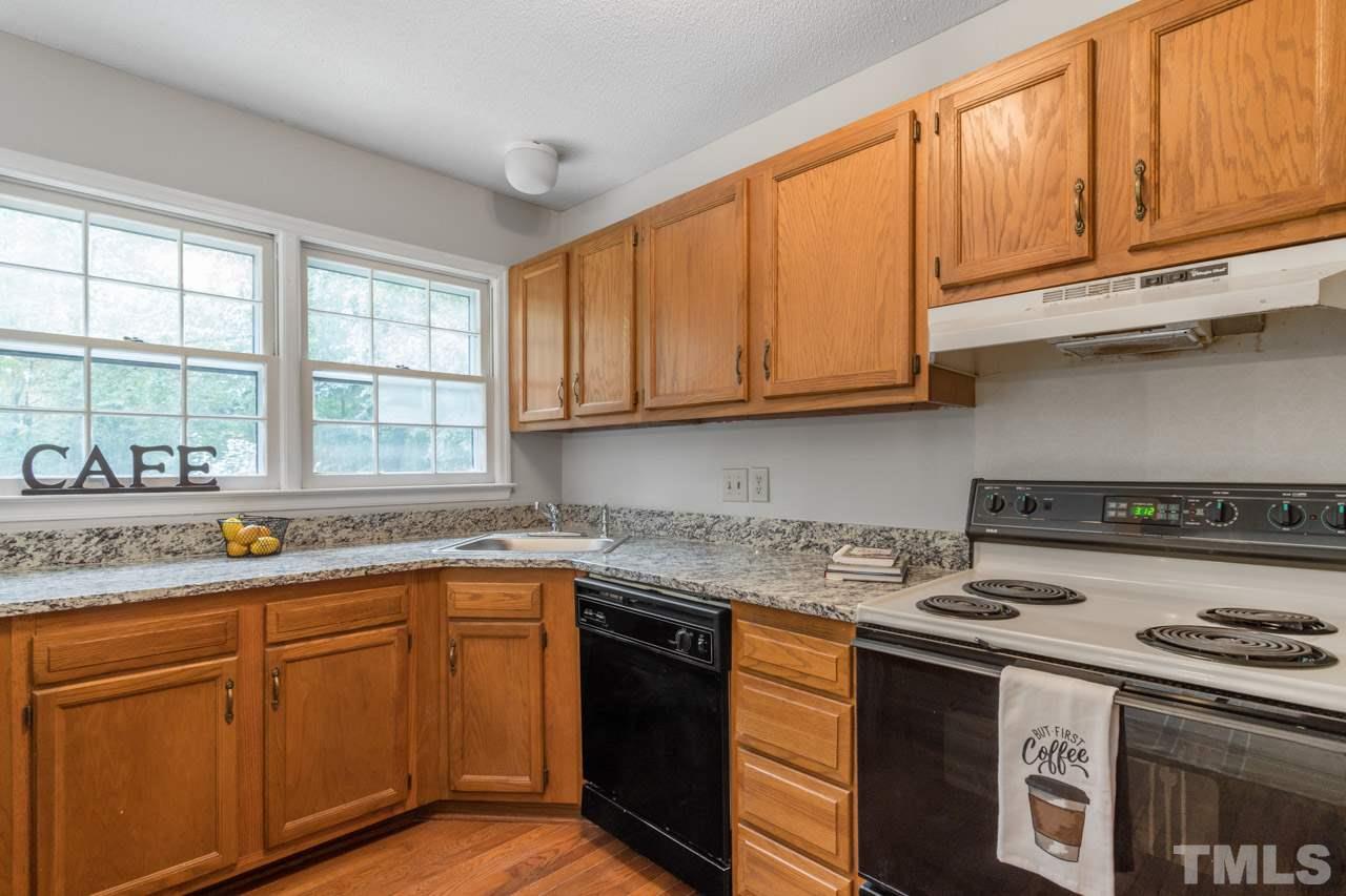 3669 Wickersham Way Raleigh, NC 27604 - Photo 9 of 23